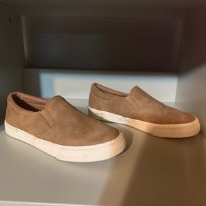 The children’s place boys shoes